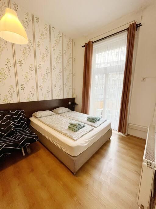 1#Parliament Sunflower Apartments Room Budapest Exterior photo